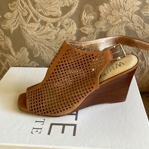 Ron White suede sandals